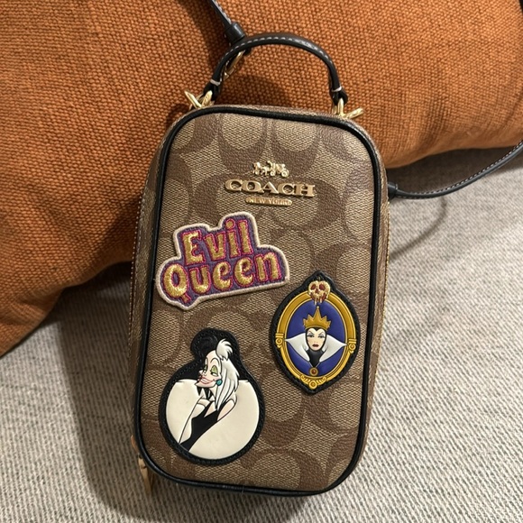 Disney x Coach Crossbody Phone Holder - Picture 2 of 9